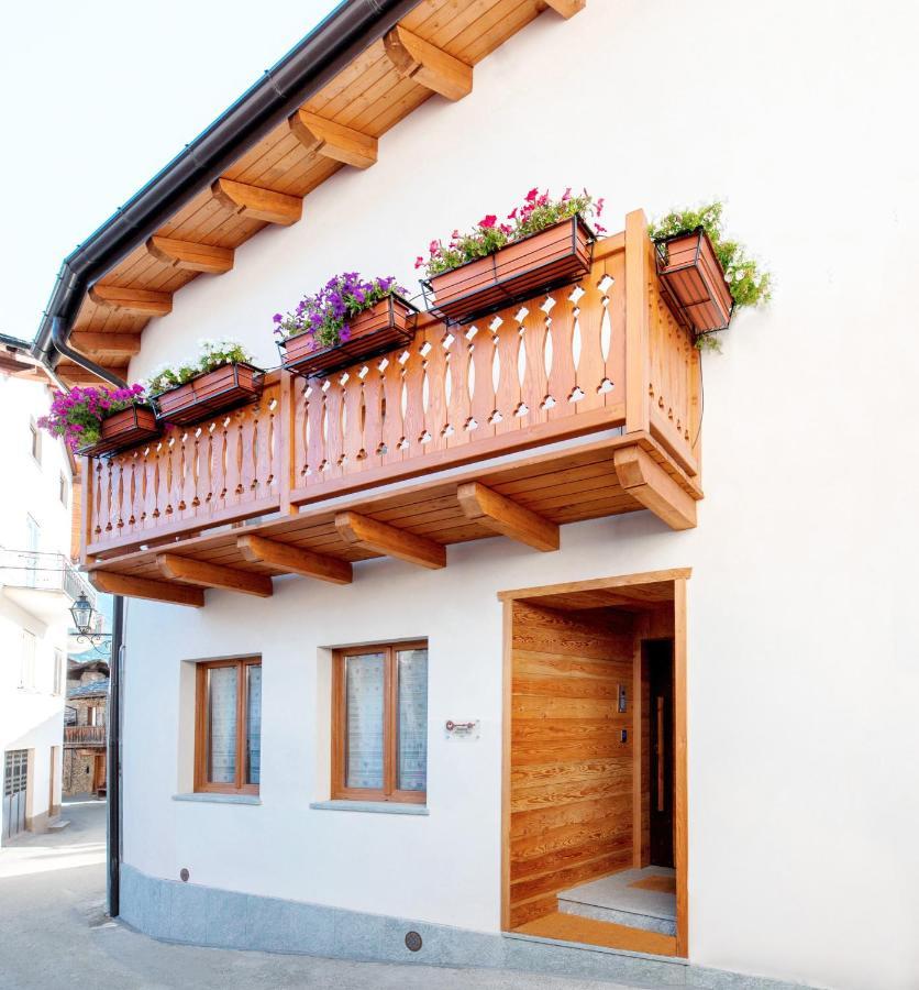 Fenat Aparthotel Интрод Екстериор снимка