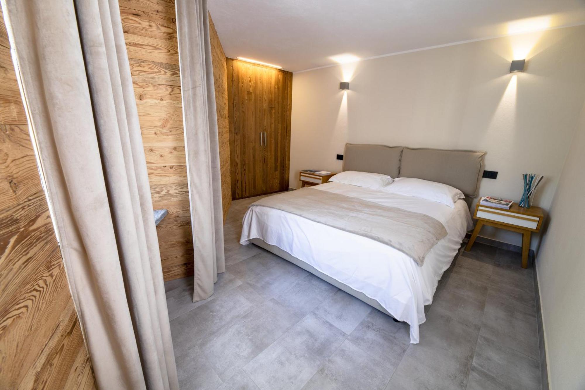 Fenat Aparthotel Интрод Екстериор снимка